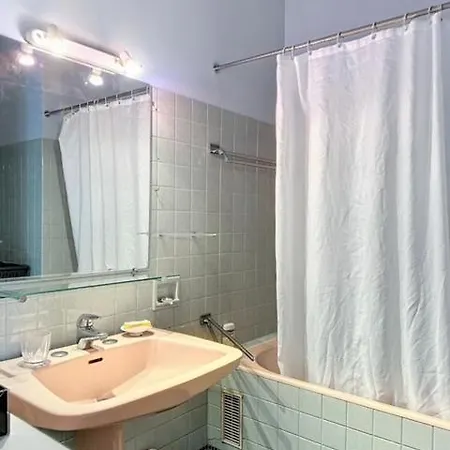 Agencia Dernier Etage Vue Panoramique *