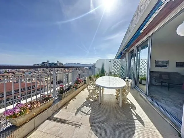 Agencia Dernier Etage Vue Panoramique Apartman