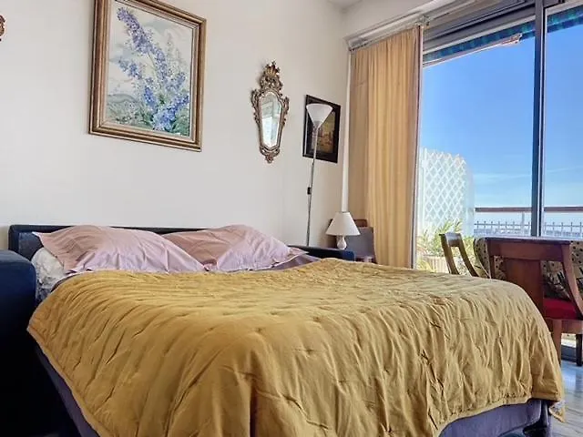 Agencia Dernier Etage Vue Panoramique Cannes